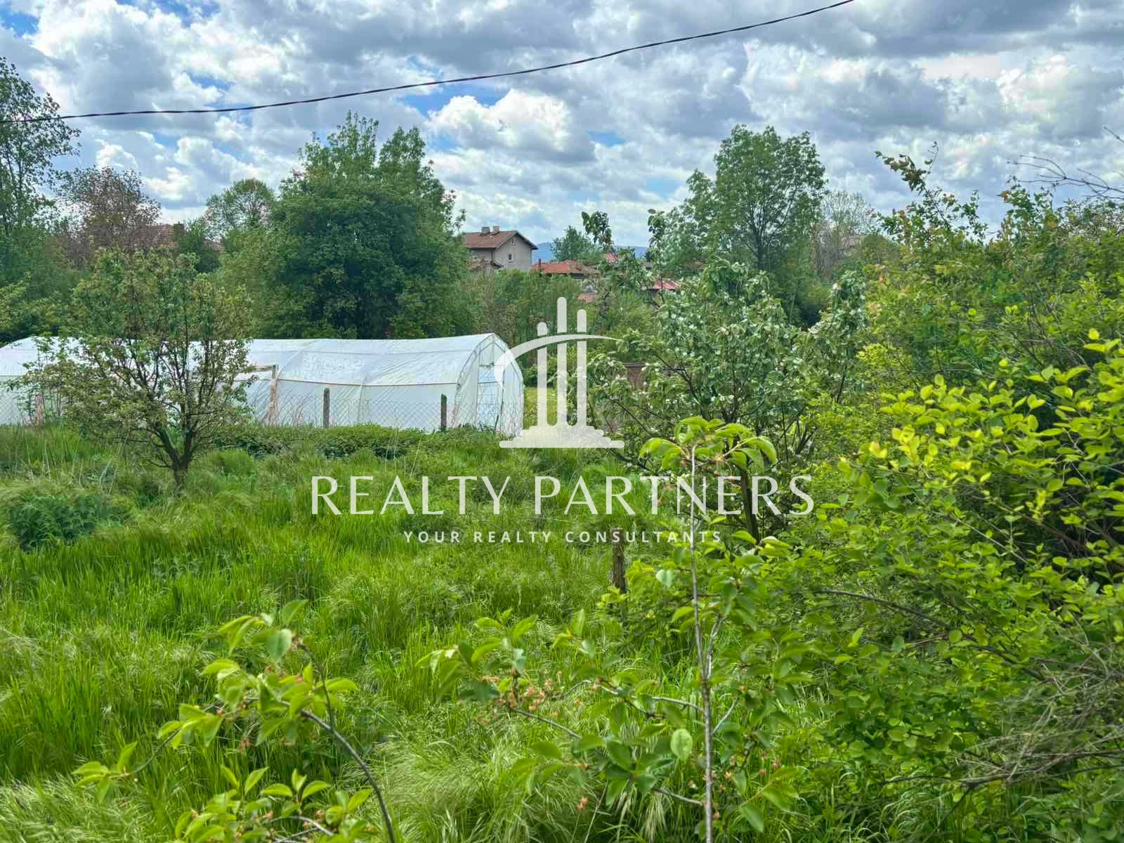 Продава ПАРЦЕЛ - с. Дивотино, обл. Перник