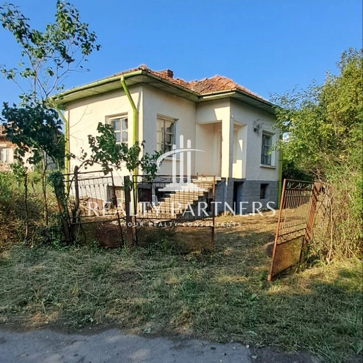 Продава КЪЩА - с. Гърло, обл. Перник