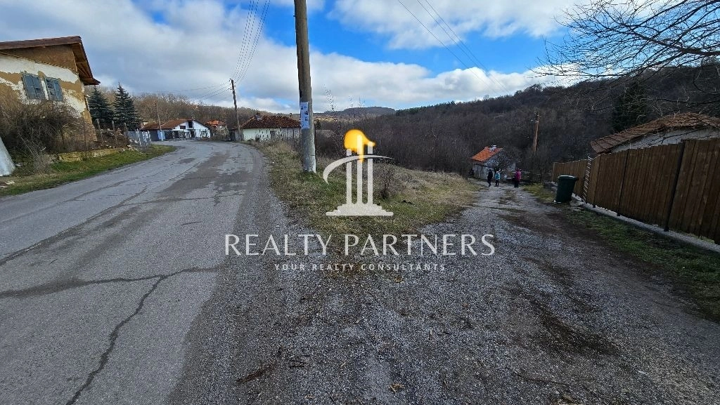Продава ПАРЦЕЛ - с. Габровдол, обл. Перник