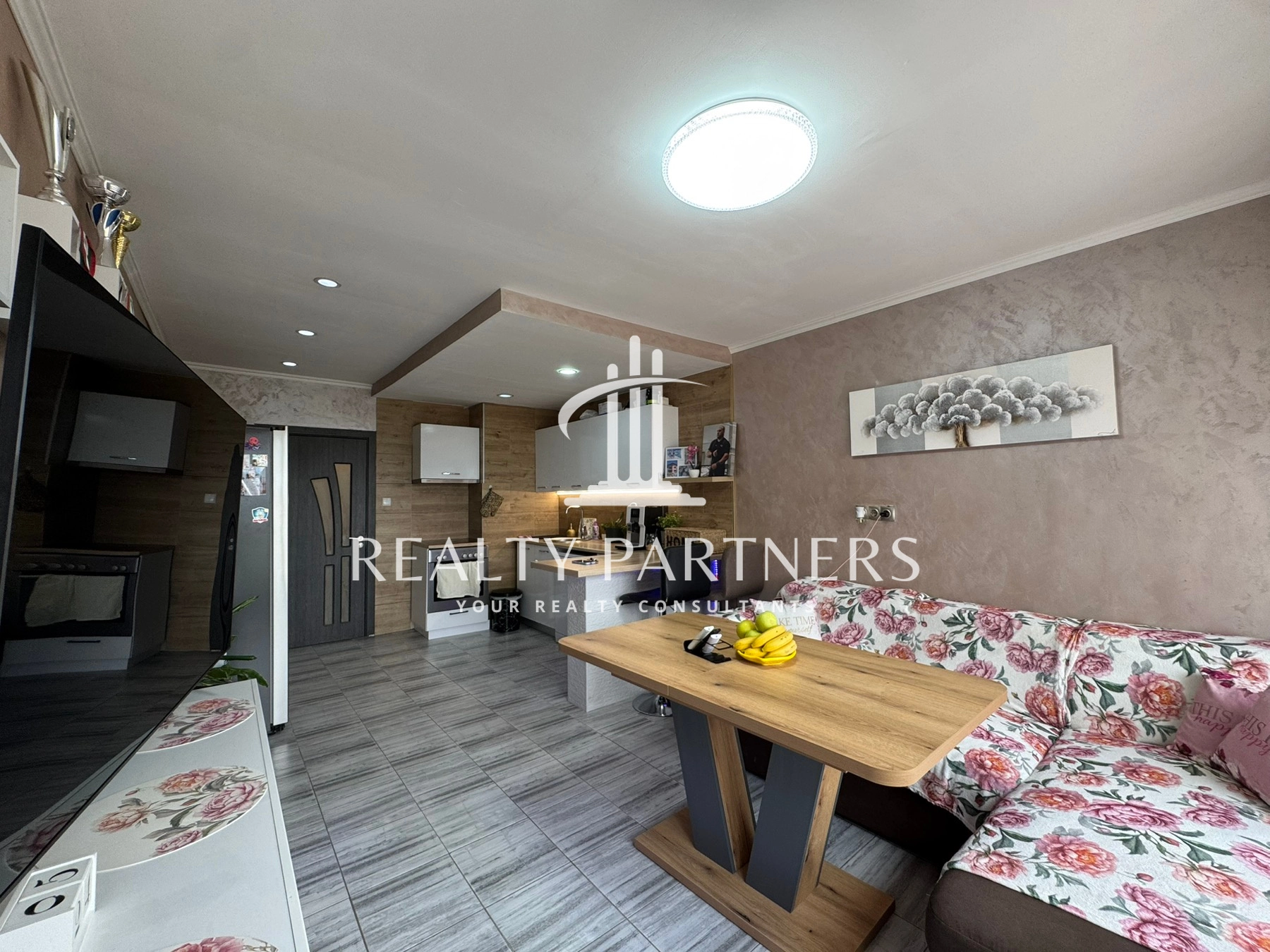 Продава 3-СТАЕН - кв. Тева, гр. Перник